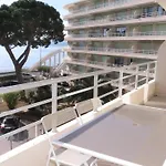 2 Pieces Climatise Face Avec Parking A - Fr-1-780-48 * Σαιντ-Μαξίμ