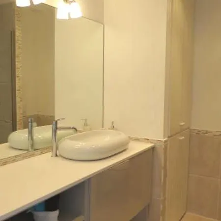 2 Pieces Climatise Face Avec Parking A - Fr-1-780-48 Apartment